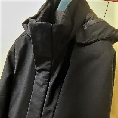 ユニクロの新定番ハイブリッドダウンコートは一万円を切る冬の 新しい マストアウター 服ログ