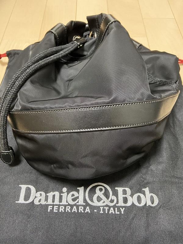 ダニエル＆ボブの巾着ショルダーバッグは高級感抜群の格上げアイテム 